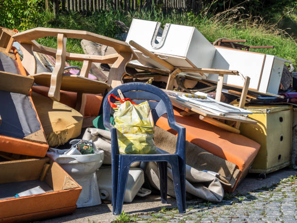 Best Commercial Cleanout Services  in Maury, NC